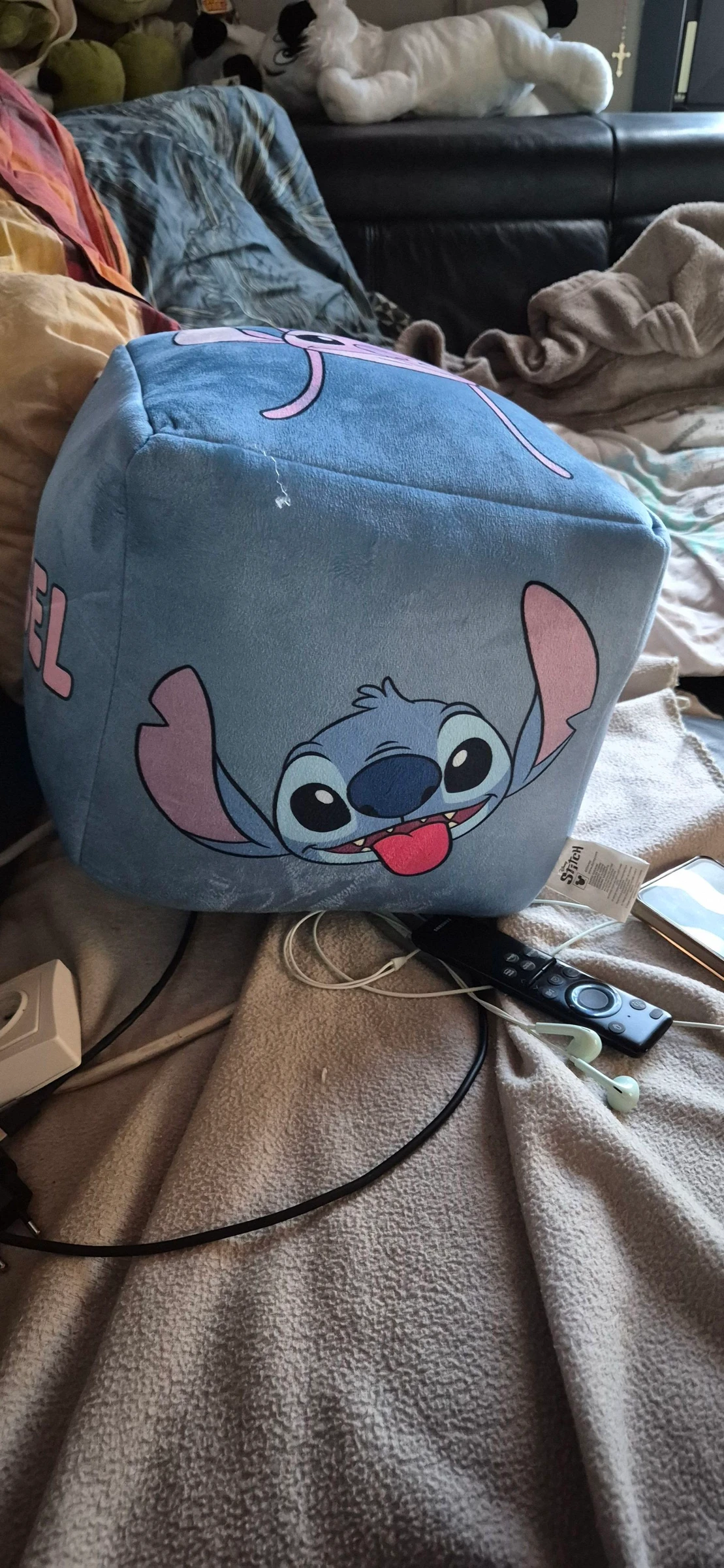 Superb Reversible Stitch and Angel Plush Cube - Official Disney – photo 2